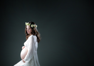 　マタニティフォト　ママだけでも大丈夫！