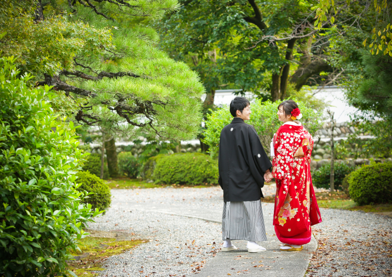 お庭も画になります。