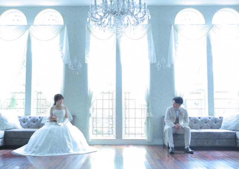 ロビーでお話しているイメージで