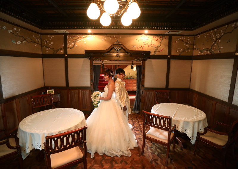 モダンな雰囲気の後藤別荘内で