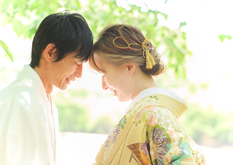 おでこごっつん