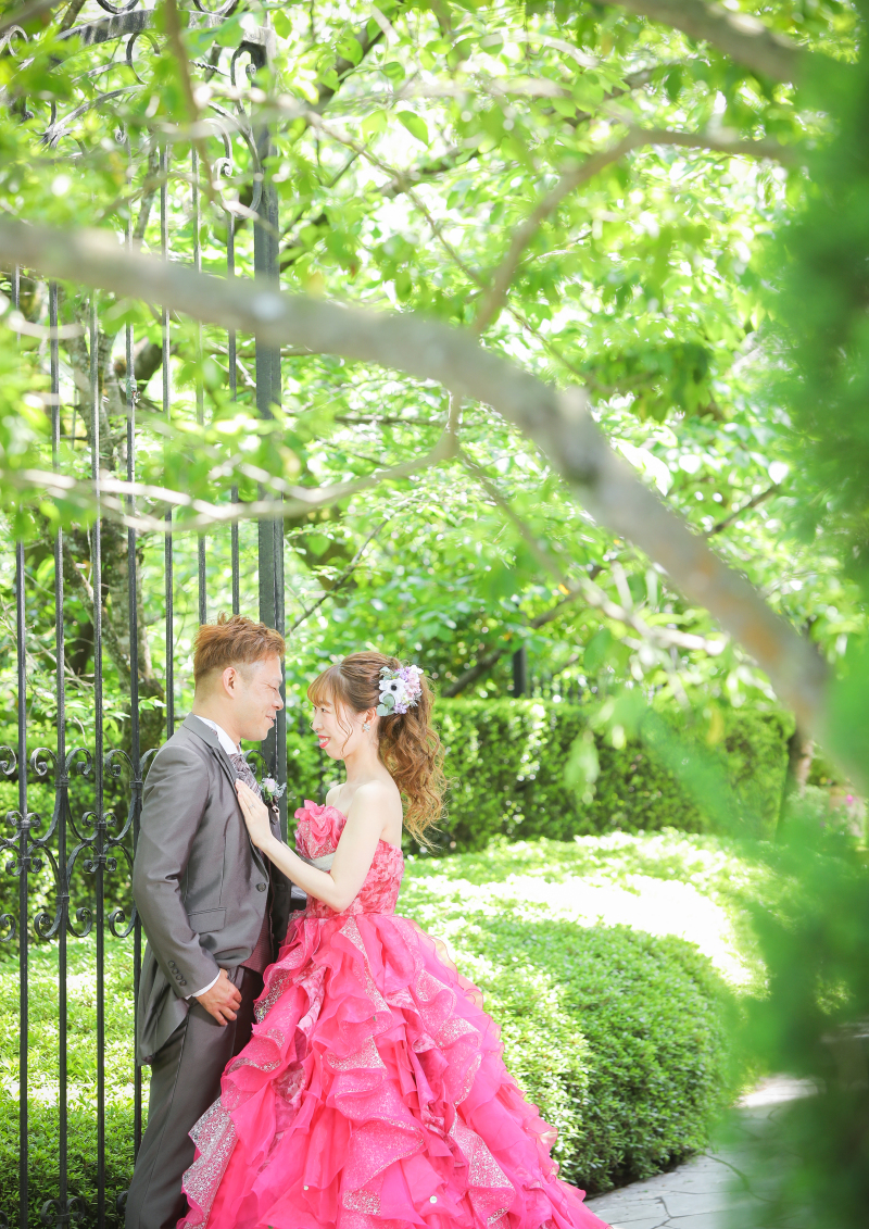 カラードレスにお着替えをして