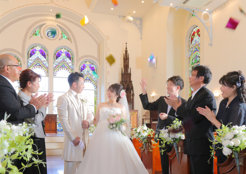 ご家族様にお祝いされながら♪