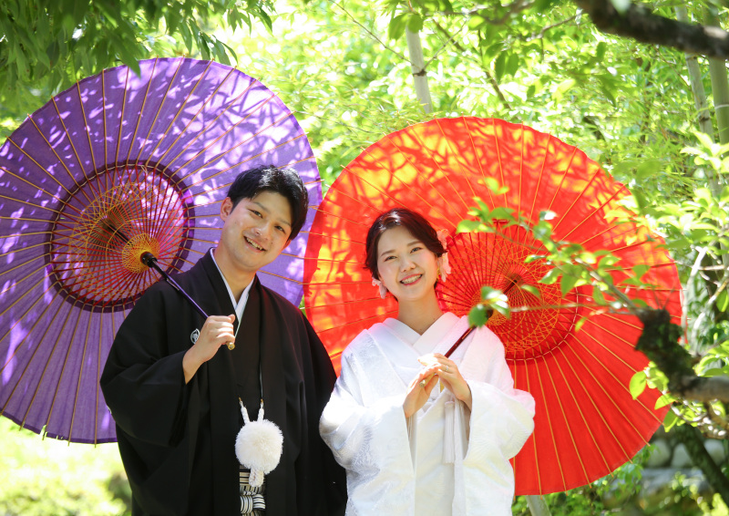 和傘を使ったショットも