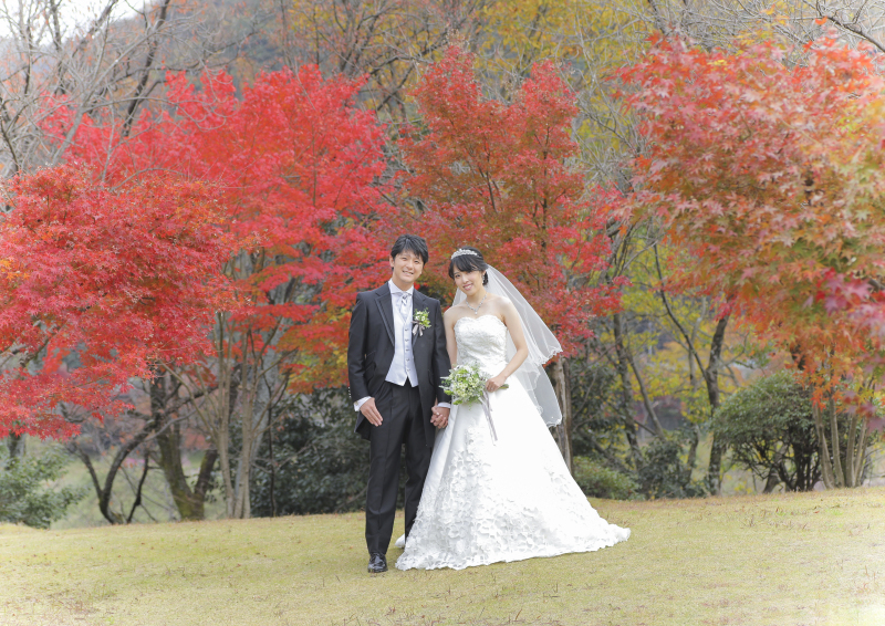 真っ赤なもみじの中で!