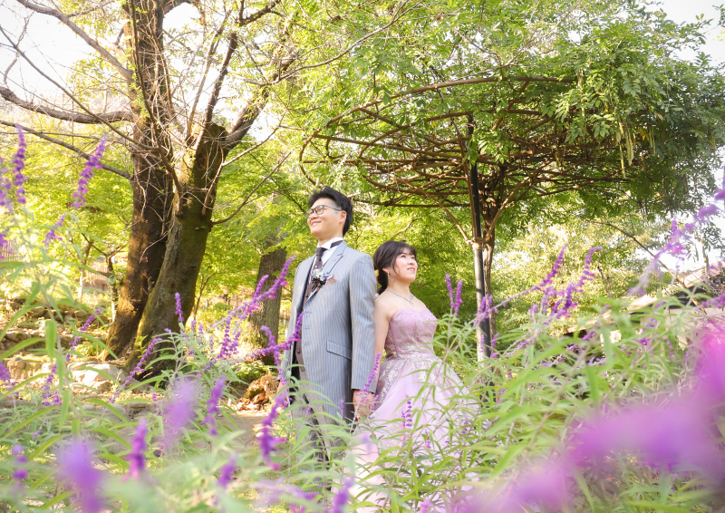 サクラテーブルのお庭でも