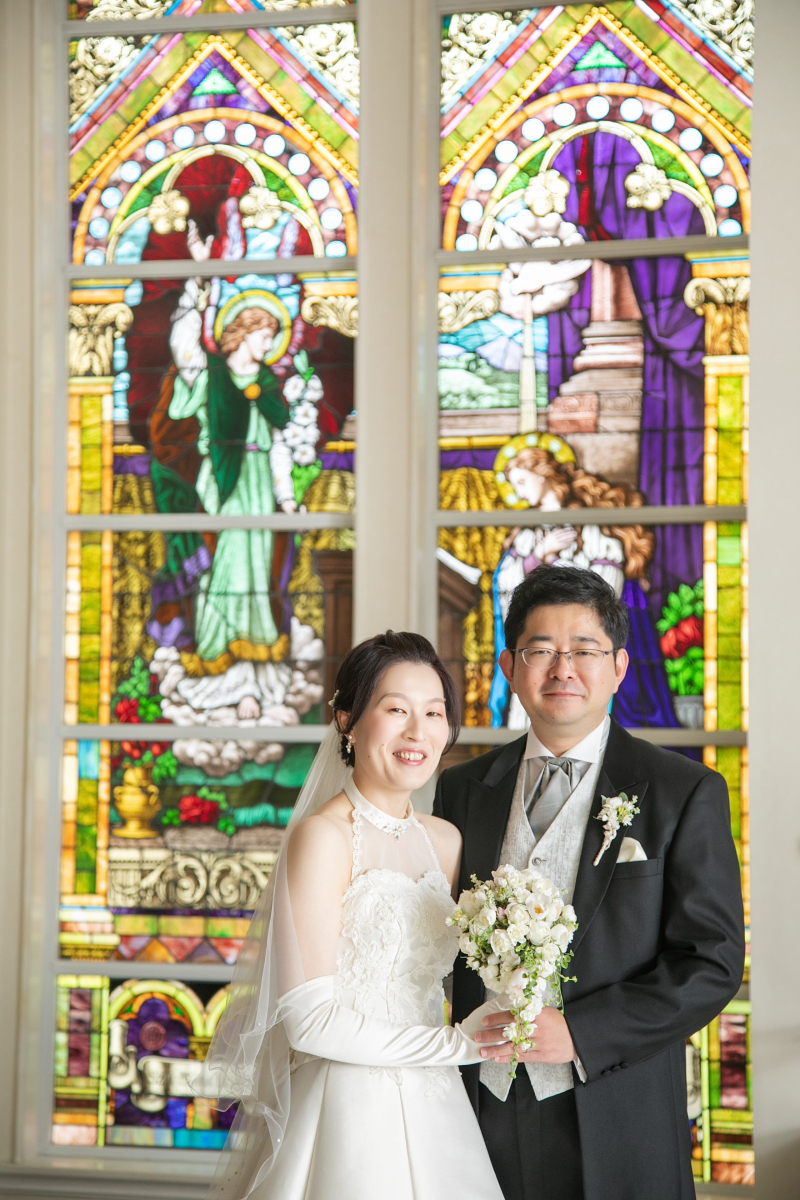 ステンドグラス前