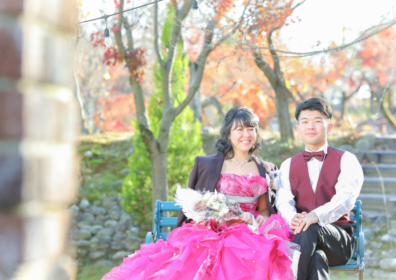 カラードレスにお着替えをして