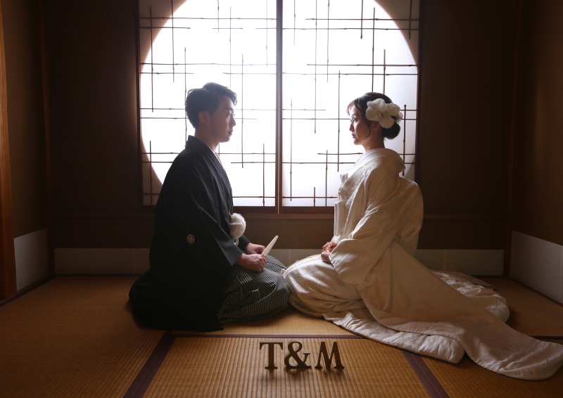 丸障子で向かい合い!