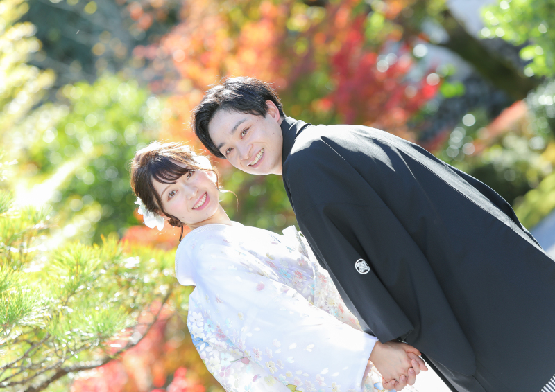 後ろ姿から振り返っていただいたお写真も