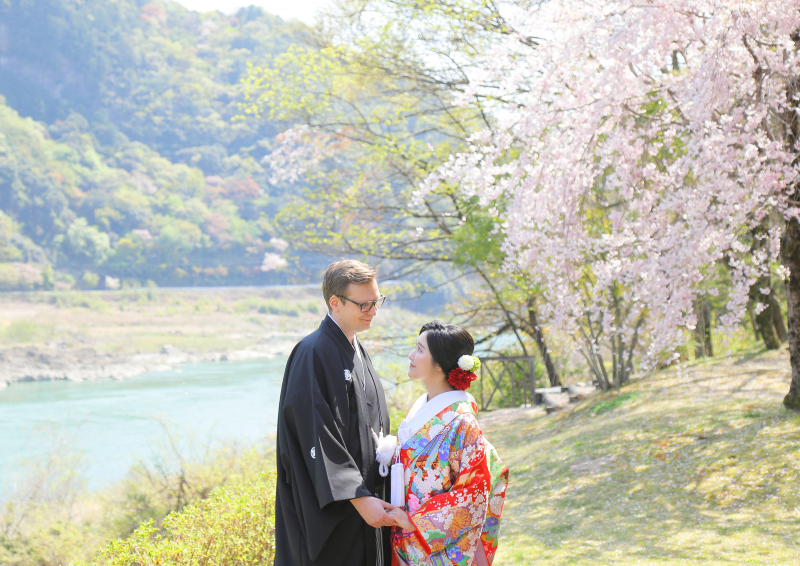 背景を大きく入れたお写真も