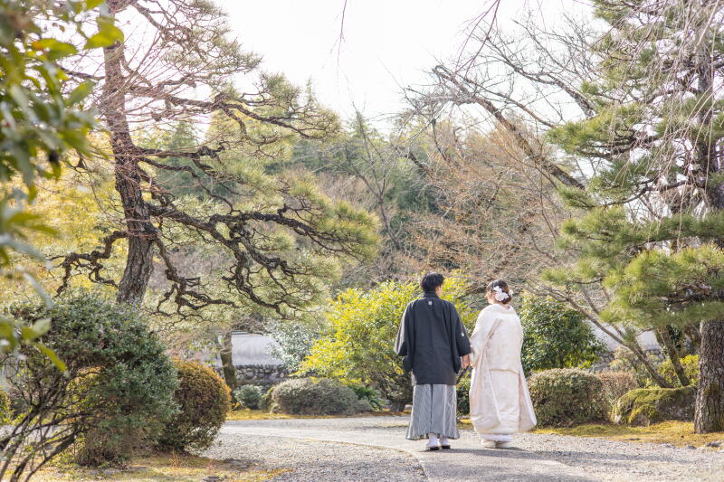 仲良しな後ろ姿