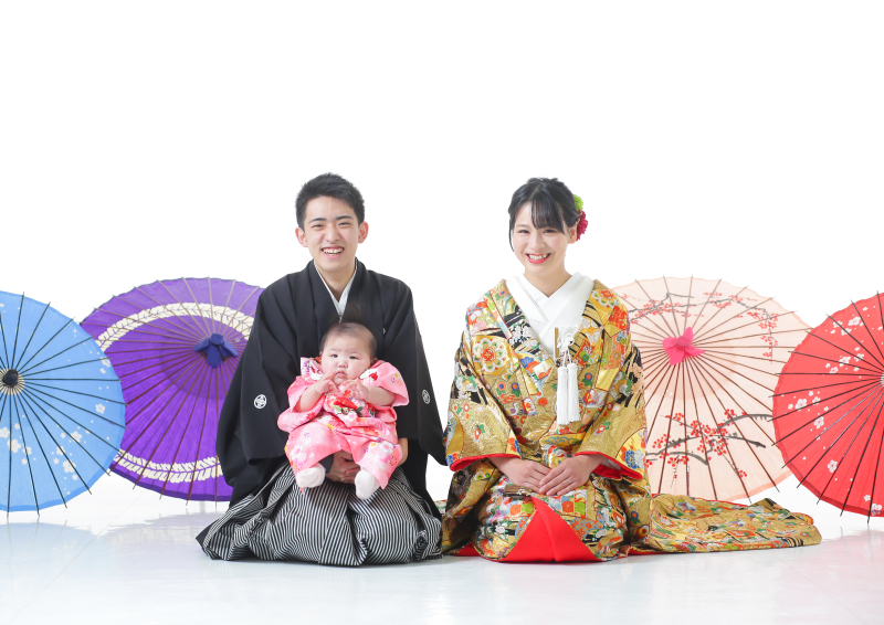 年賀状にも最適な正座姿