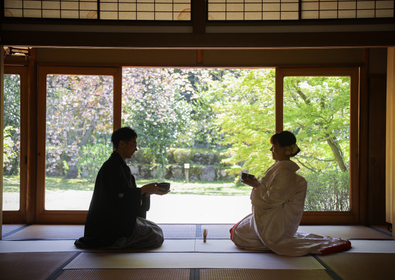 お持ち込みの茶道セットで
