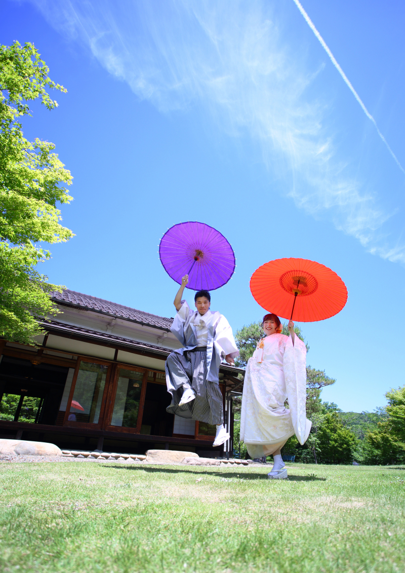 サクラヒルズ創寫舘_庭園で撮影できる