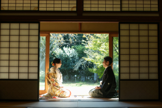 サクラヒルズ創寫舘_【緑】衣装が映える美しい季節