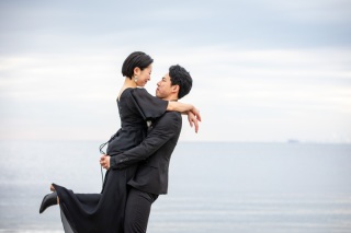 【2/2撮影】持ち込みドレスで海撮影☀