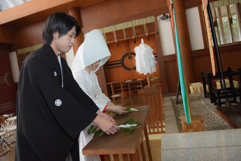 結婚報告式参拝をしました