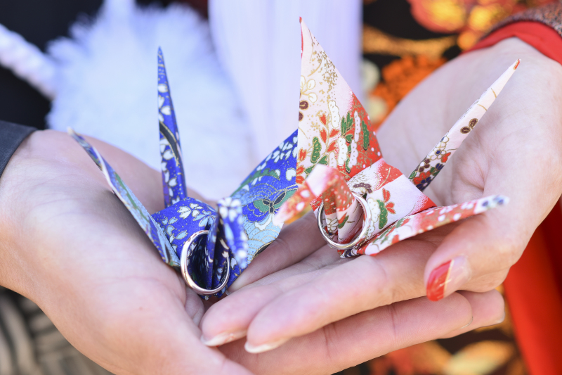 折り鶴リングピロー