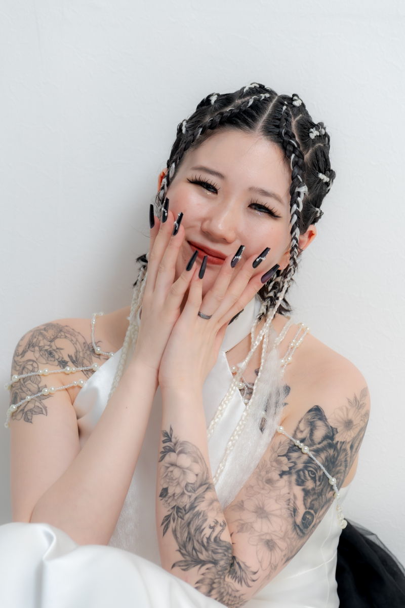 ご新婦様のソロショットも!