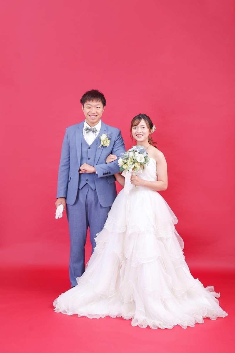 スタジオ（赤背景）