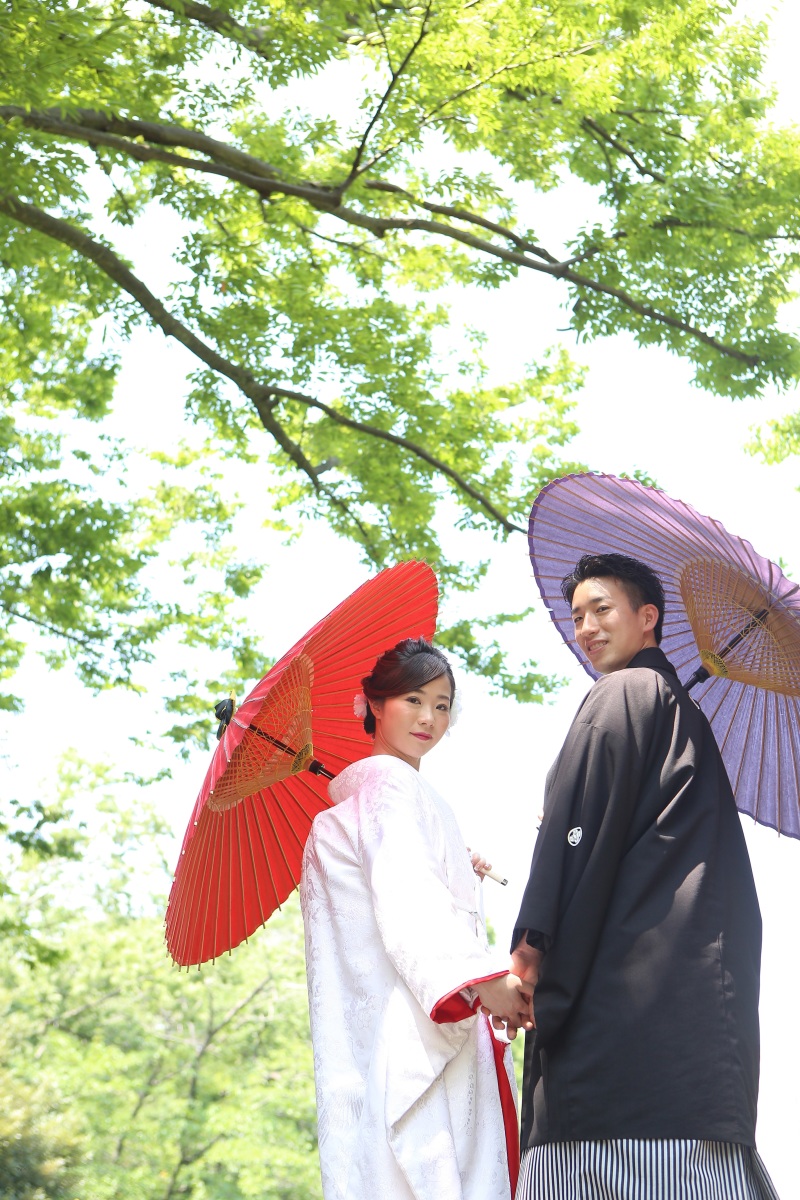 振り向きポーズ