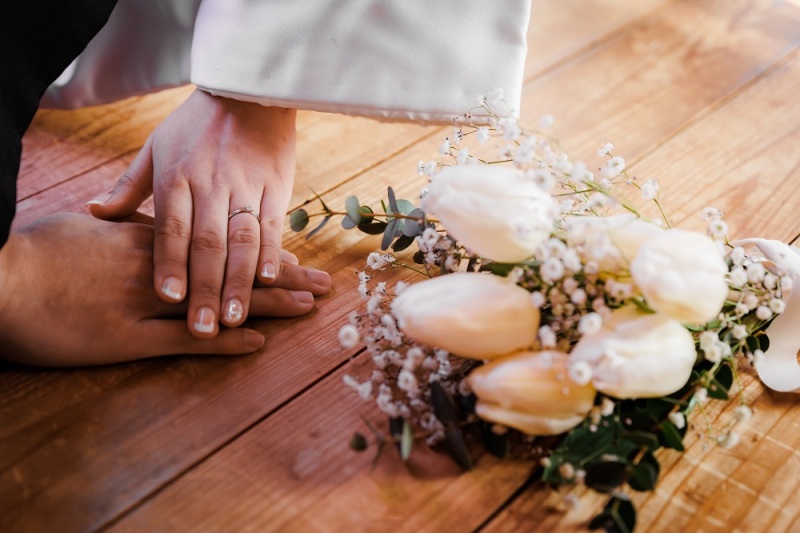 四季亭の縁側で...