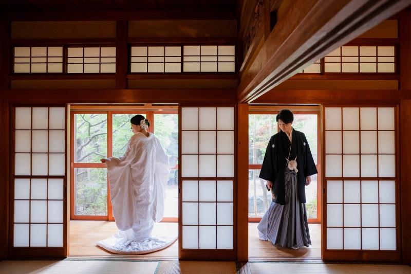 次は室内で撮影