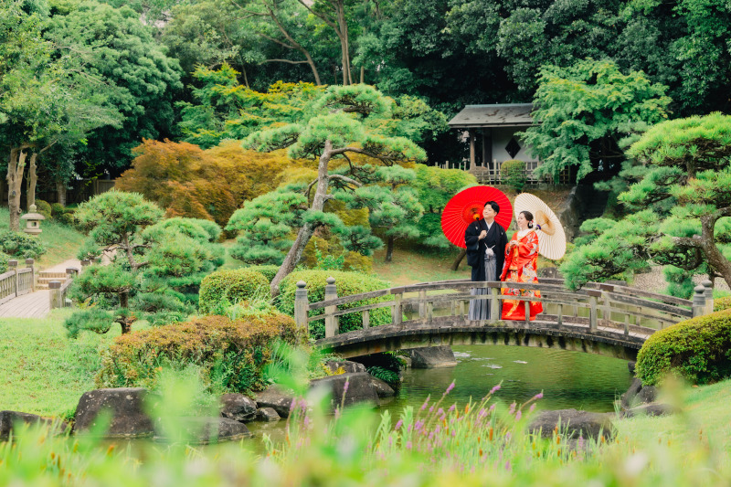 太鼓橋の上での撮影