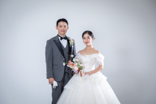 スタジオで洋装撮影