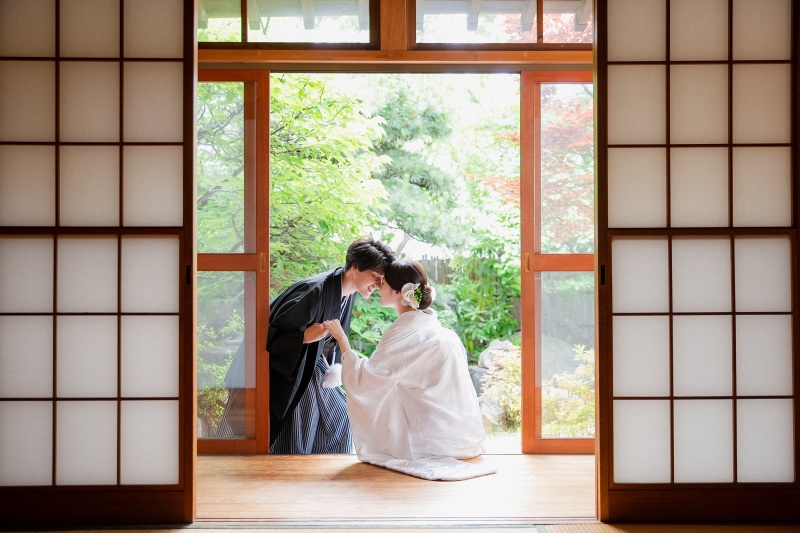土日祝料金無し!紅葉シーズン【11/26~12/15撮影】和装壱点プラン 衣装差額無し !オンライン相談可!衣裳合わせ当日可!