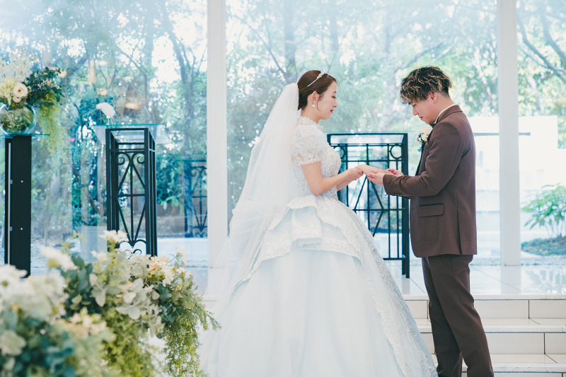 早割！2万円オフ！残りわずか！先着20組限定！【～3/25撮影】洋装2点プラン　チャペルと稲毛海浜公園撮影♪ 　韓国風ドレス豊富