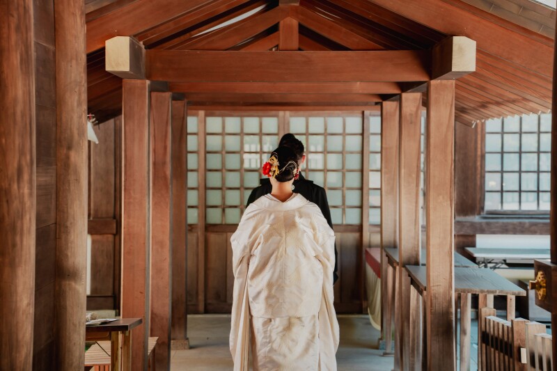 神殿内なでの儀式は終了