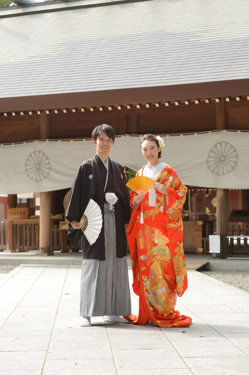 神社の本殿前で⛩