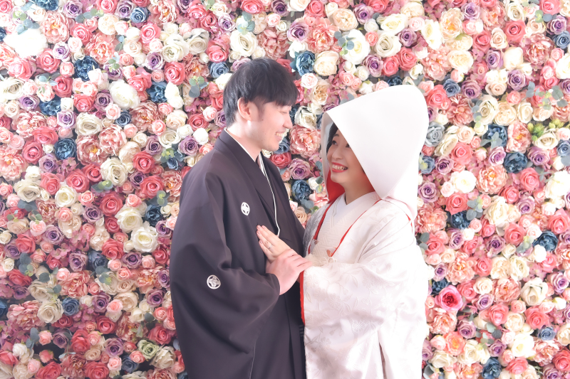 フラワーウォールでリラックスした撮影♪