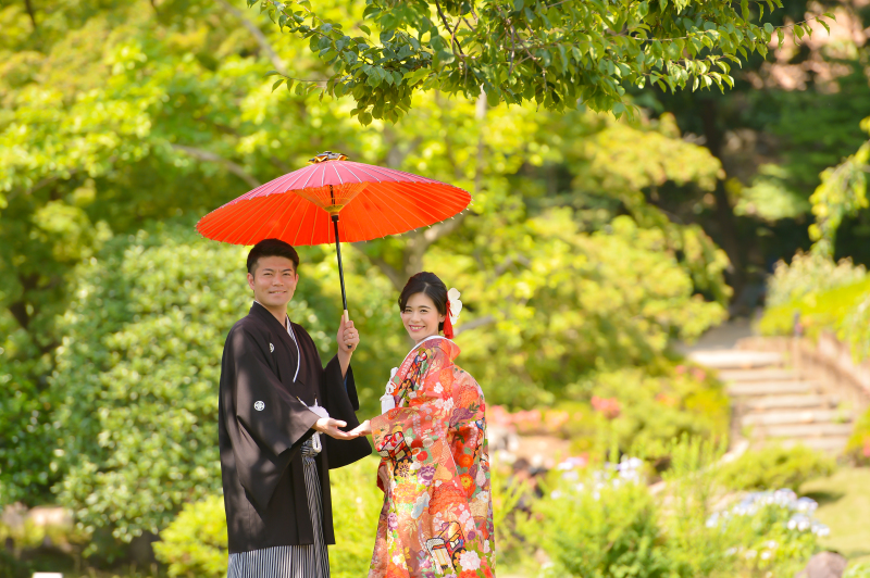お花を背景に・・・