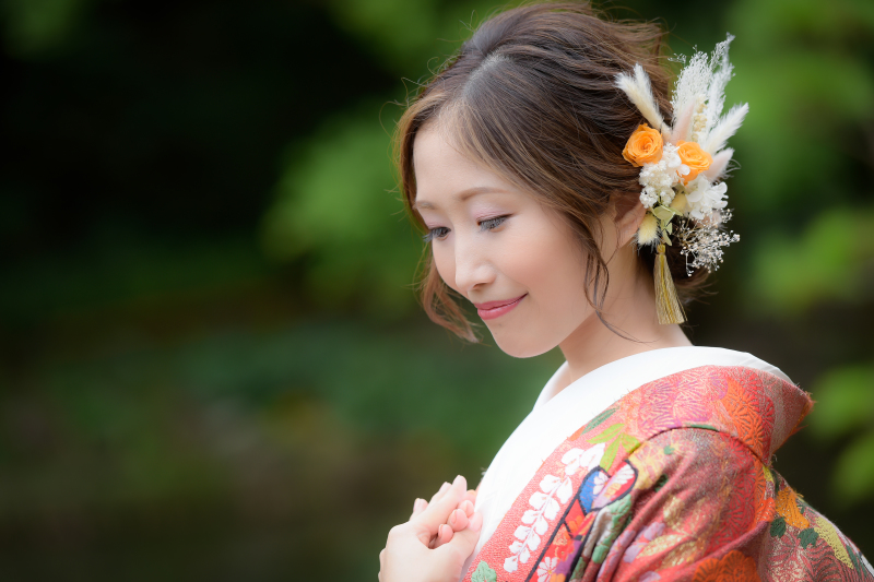 髪飾りは友人が作ってくれたものを