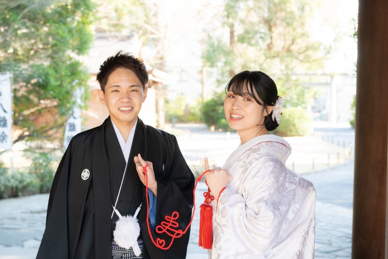 「赤い糸」など小物あれこれご用意！