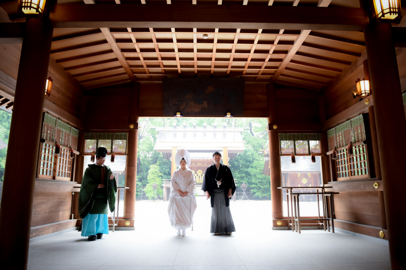 雨の中のご参拝はいつもより幻想的な雰囲気で・・・