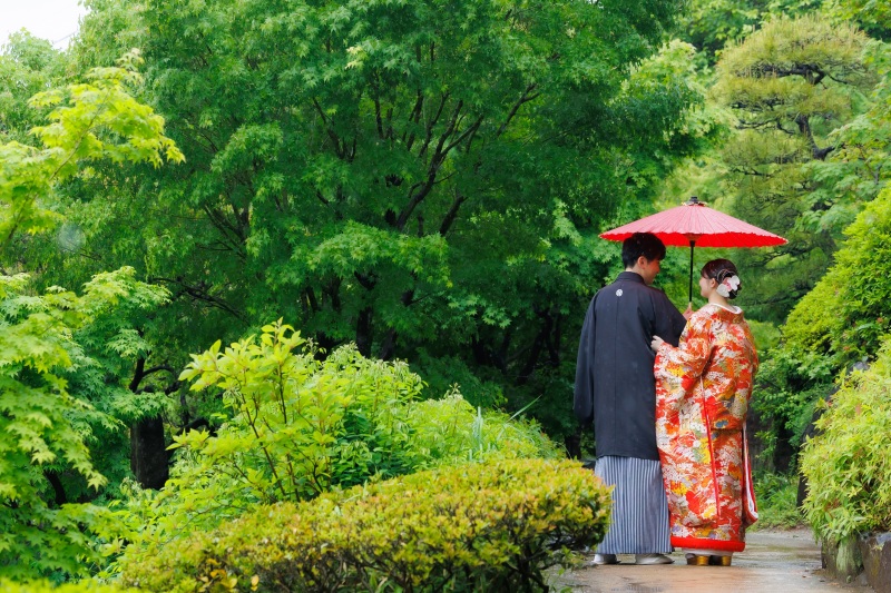 アイアイ傘でラブラブ度満点