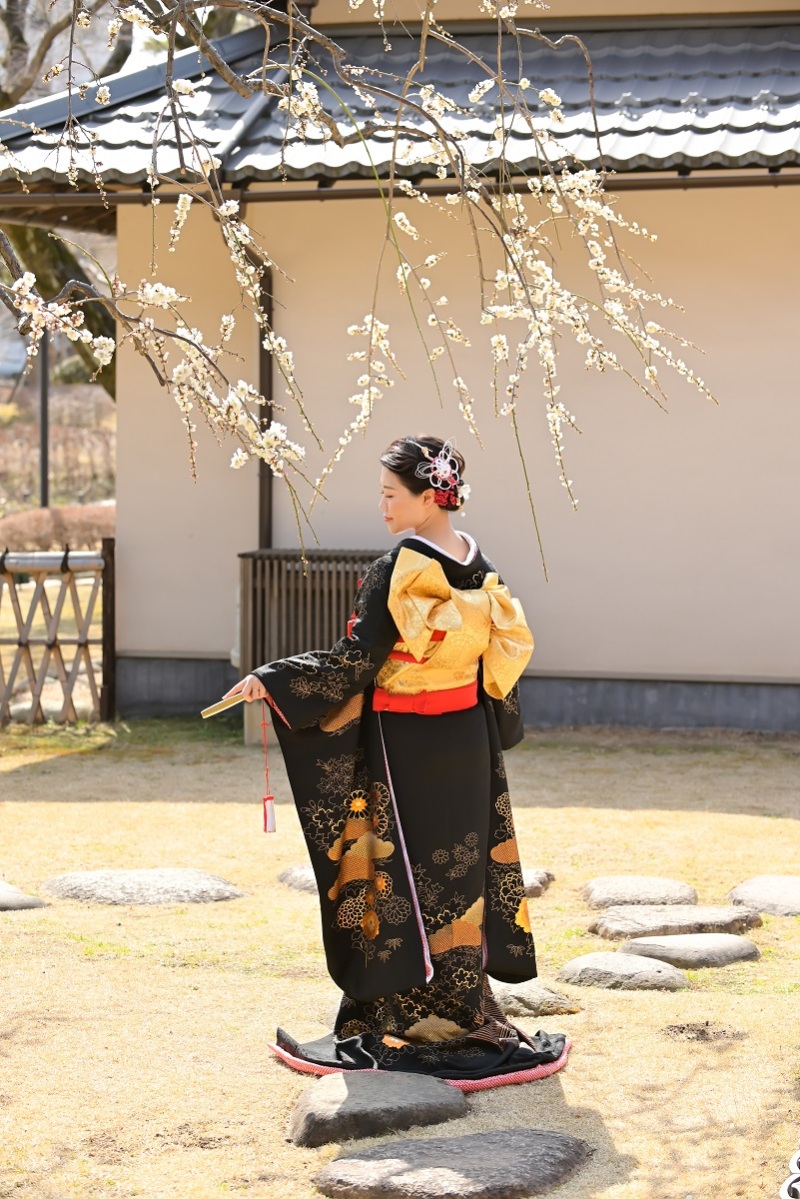 華雅苑　阿佐ヶ谷店_色打掛・着物が豊富