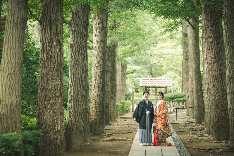 早割20組様限定【10/1~11/25の平日撮影】ウエルカムボード付き 庭園 とスタジオで撮影 衣裳2着(差額無し)・撮影データ