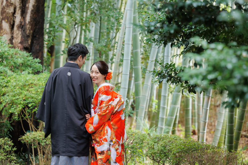 早割先着20組様【10/1~11/25の平日撮影】ウエルカムボード付き♪ 庭園 で撮影 和装1着(衣裳差額なし)・撮影データ付