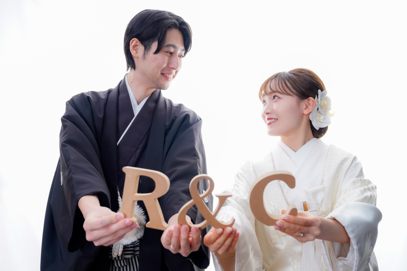《白無垢 × スタジオ》