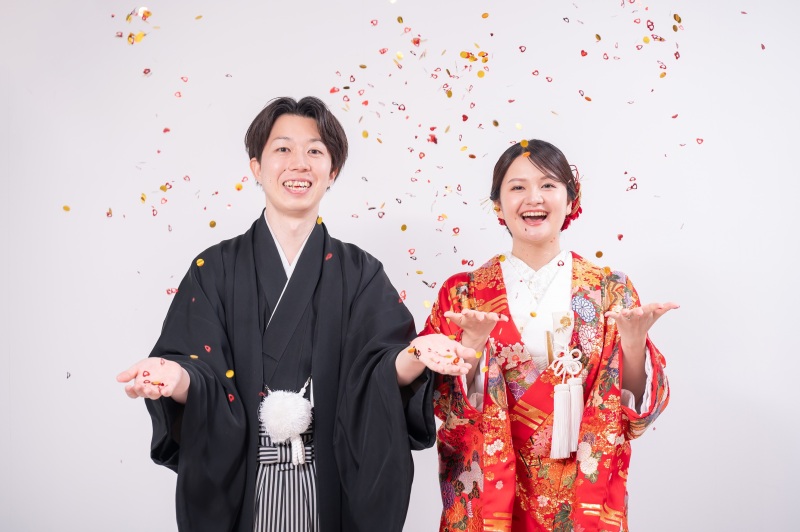 定番の白背景で