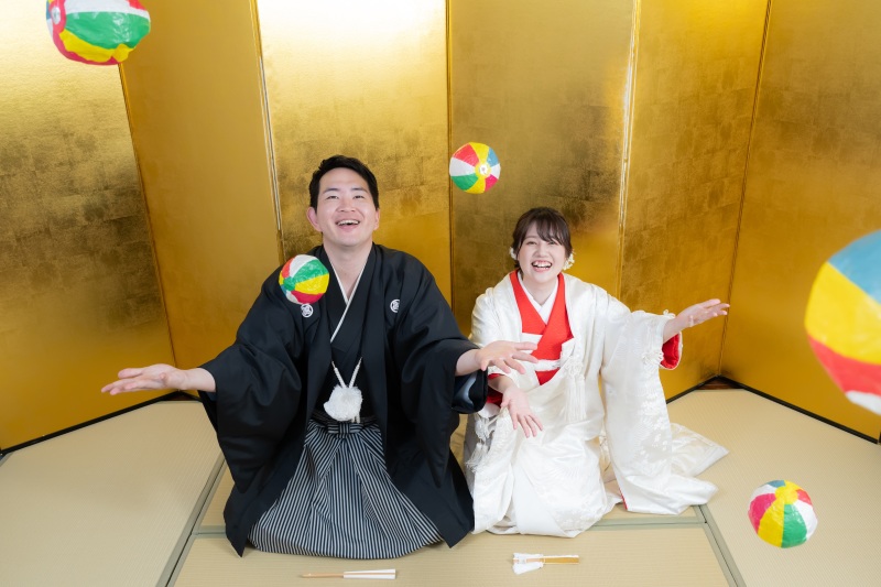 さいごは紙風船を投げて