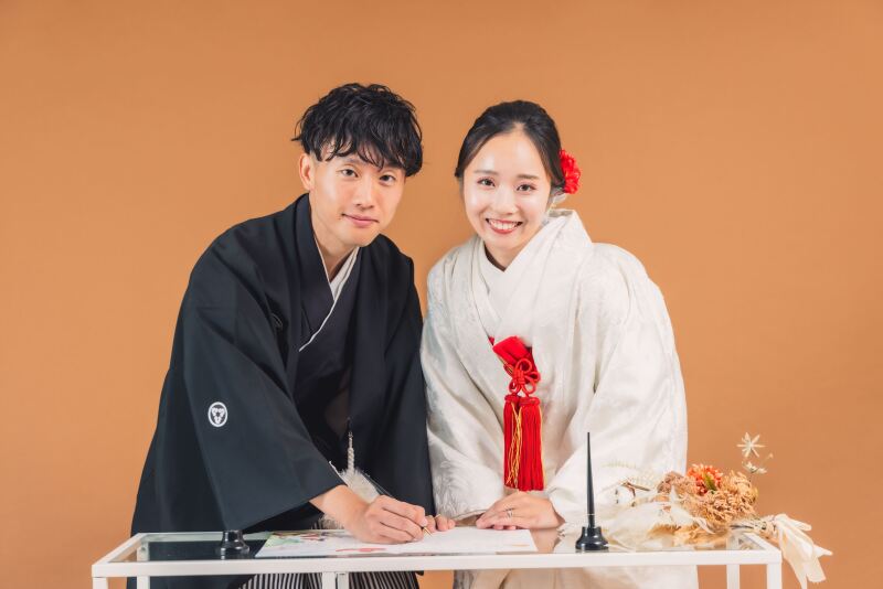 婚姻届ショット