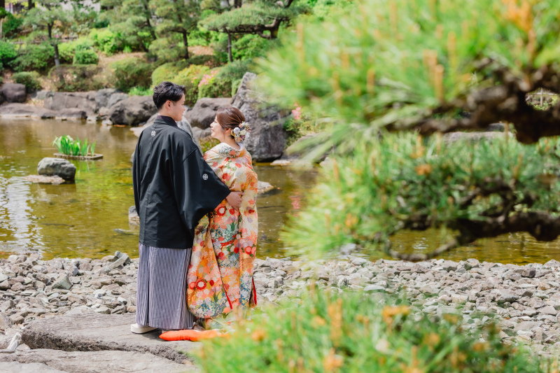 4/13撮影:新緑輝く花畑記念庭園フォト