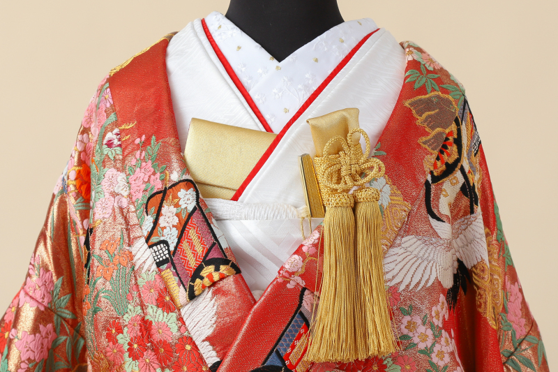 髪飾りや花嫁小物も無料でレンタル可能です