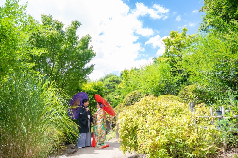 華雅苑　浅草橋本店 _色打掛・着物が豊富